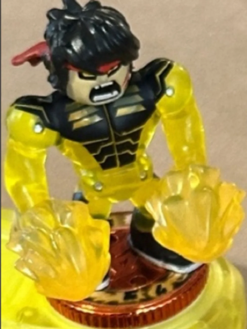 Shock Strike Turbo Chux figure battle stand Legends of Akedo PowerStorm Series 3